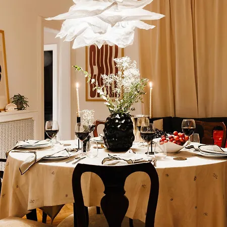 Fireplace Retreat 115m2 With Balcony Old Town