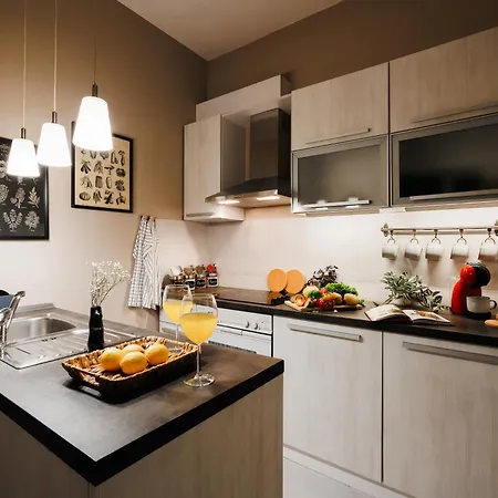 דירה Fireplace Retreat 115m2 With Balcony Old Town