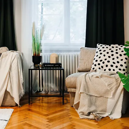 דירה Fireplace Retreat 115m2 With Balcony Old Town בלגרד